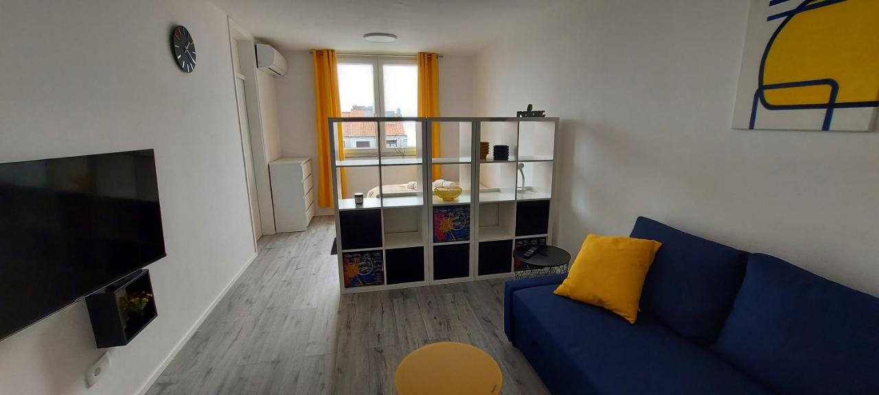 River 67 - Apartment In Rijeka Bagian luar foto